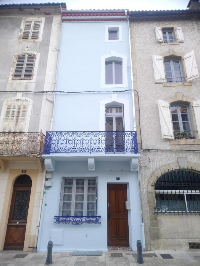 Appartement Joli duplex avec balcon et vue sur place du centre historique ! à Foix Extérieur photo